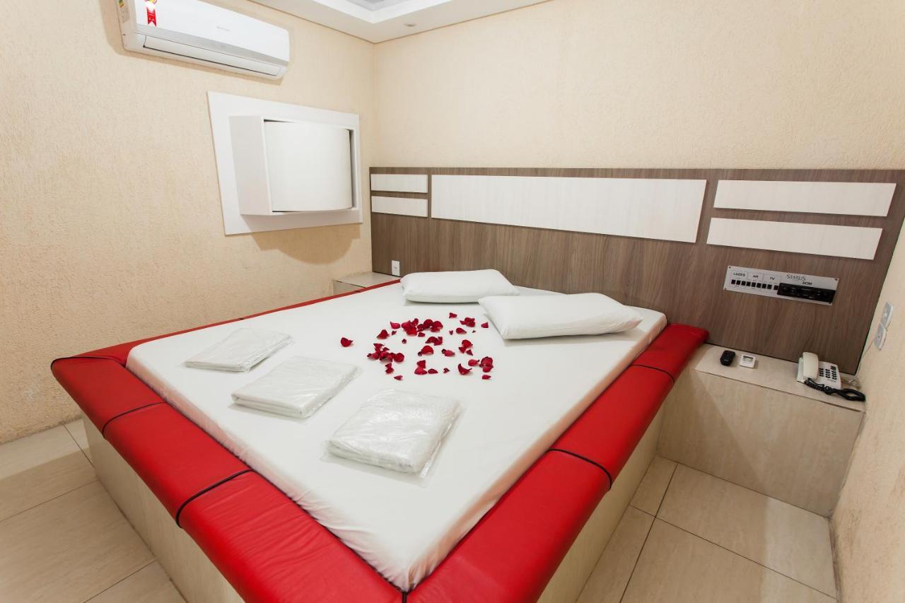 Motel Napoleon Almirante Tamandaré Kültér fotó